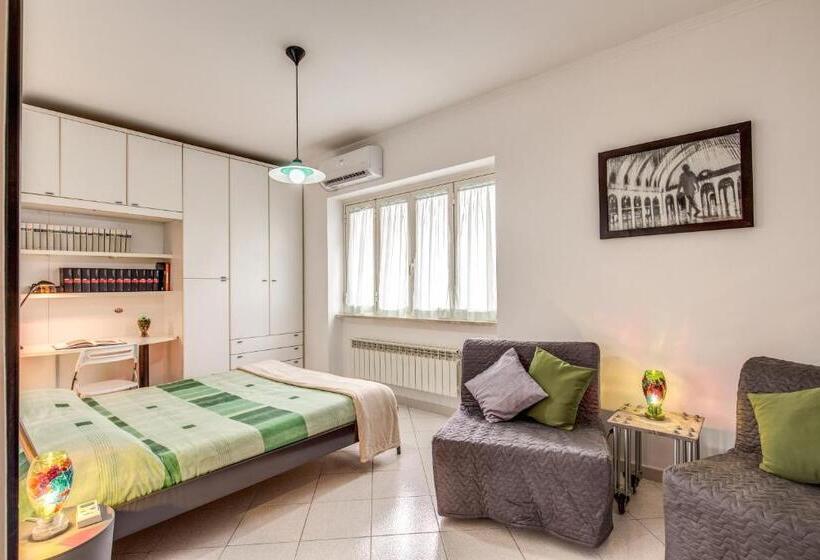 غرفة قياسية رباعية, Residence Antica Via Ostiense