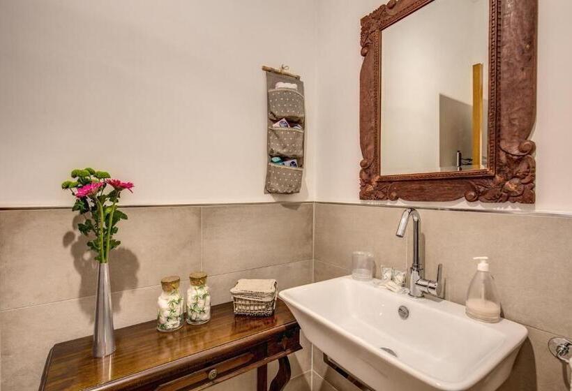 Четырехместный Номер Стандарт, Residence Antica Via Ostiense