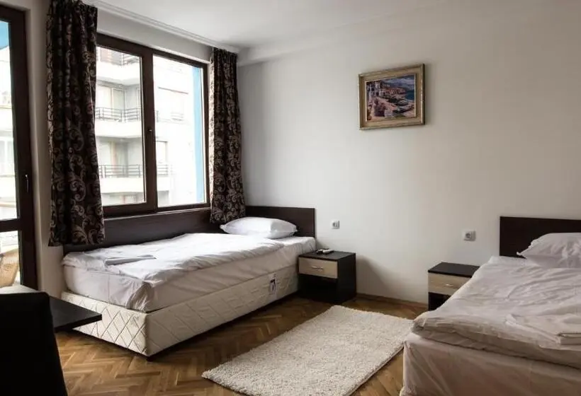 バス共有のスタンダードルーム, Guest Rooms Old Captain