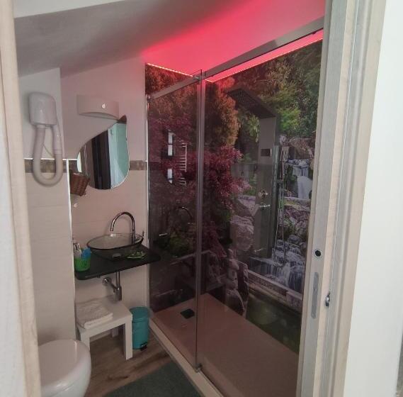 اتاق استاندارد با تخت بزرگ, B&b Elfo Degli Ulivi