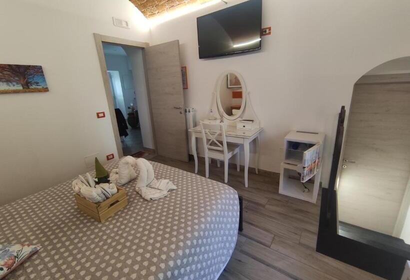 غرفة ديلوكس سرير كينج, B&b Elfo Degli Ulivi