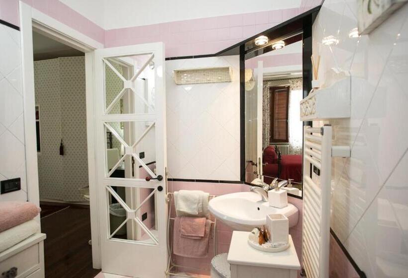 غرفة قياسية سرير كينج, B&b La Casa Di Era