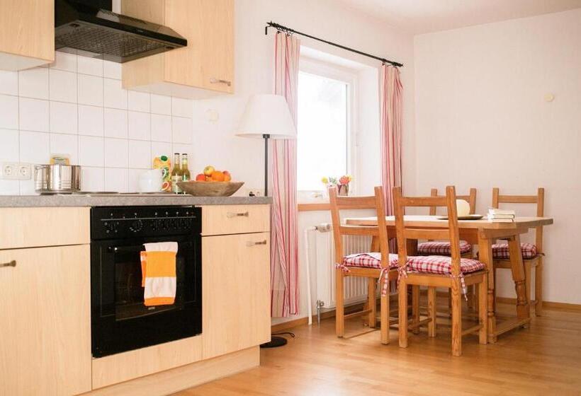 Апартаменты 1 Спальня с Террасой, Landhaus Alger