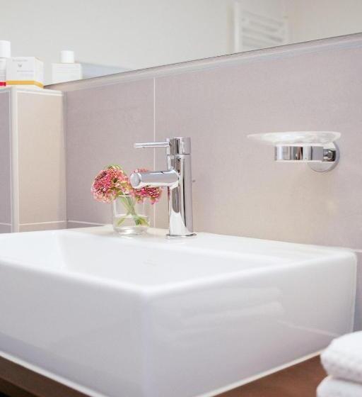 Апартаменты 1 Спальня с Террасой, Landhaus Alger