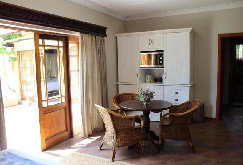 חדר סטנדרט לשלושה, Oranje Guest Farm