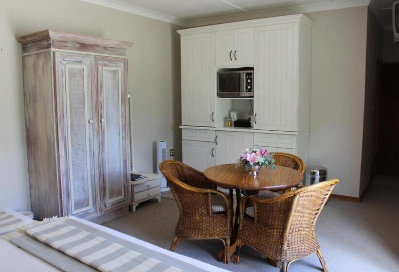 חדר סטנדרט לשלושה, Oranje Guest Farm