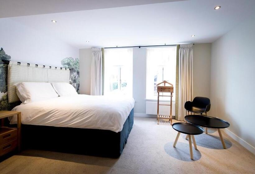 شقة غرفة واحدة, Uylenhof