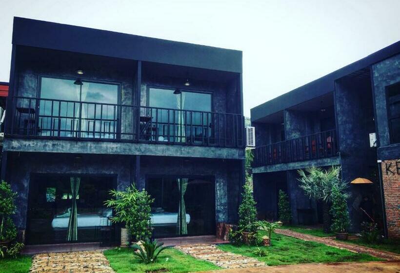 발코니 디럭스 룸, Keeree Loft Resort คีรีลอฟท์รีสอร์ท