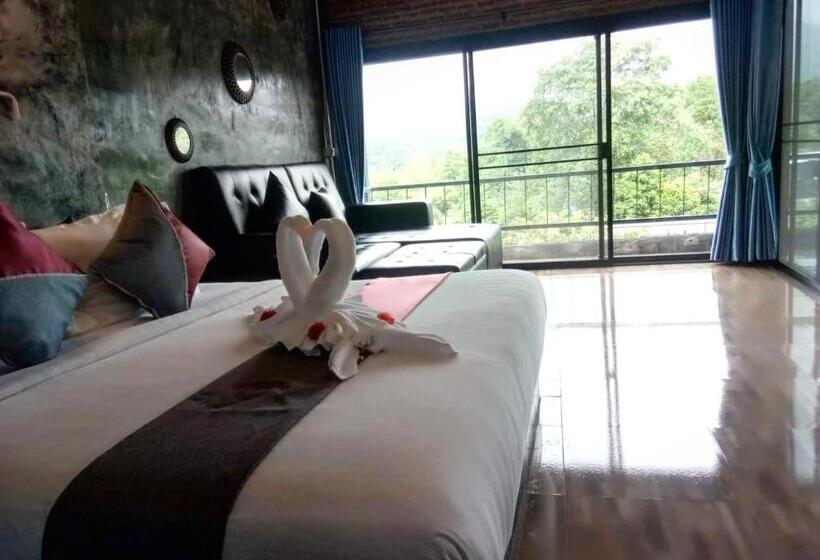 Люкс Вид на Горы, Keeree Loft Resort คีรีลอฟท์รีสอร์ท