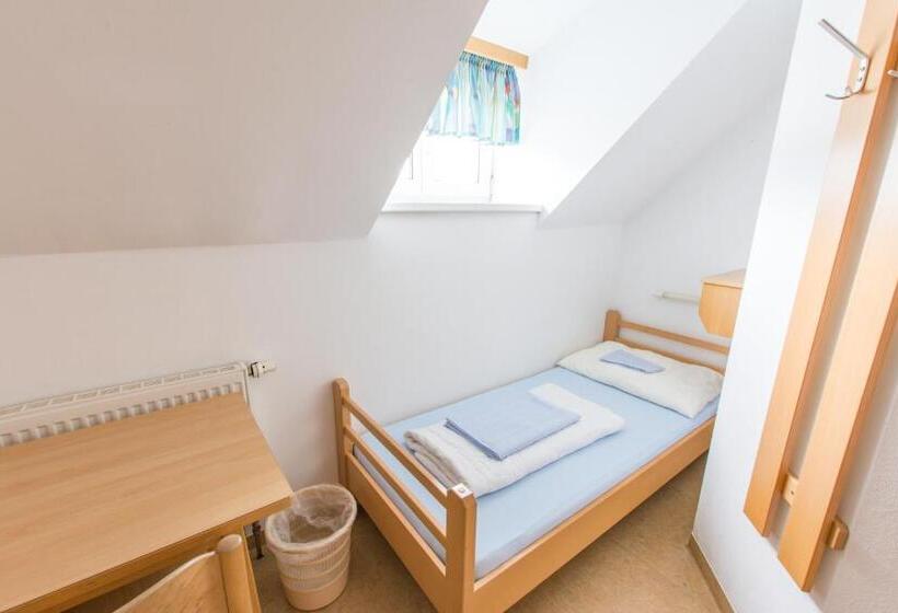 غرفة قياسية فردية, Jugendgästehaus Ulrichsberg