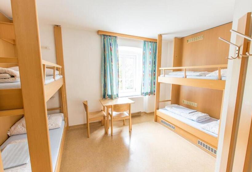 غرفة قياسية رباعية, Jugendgästehaus Ulrichsberg