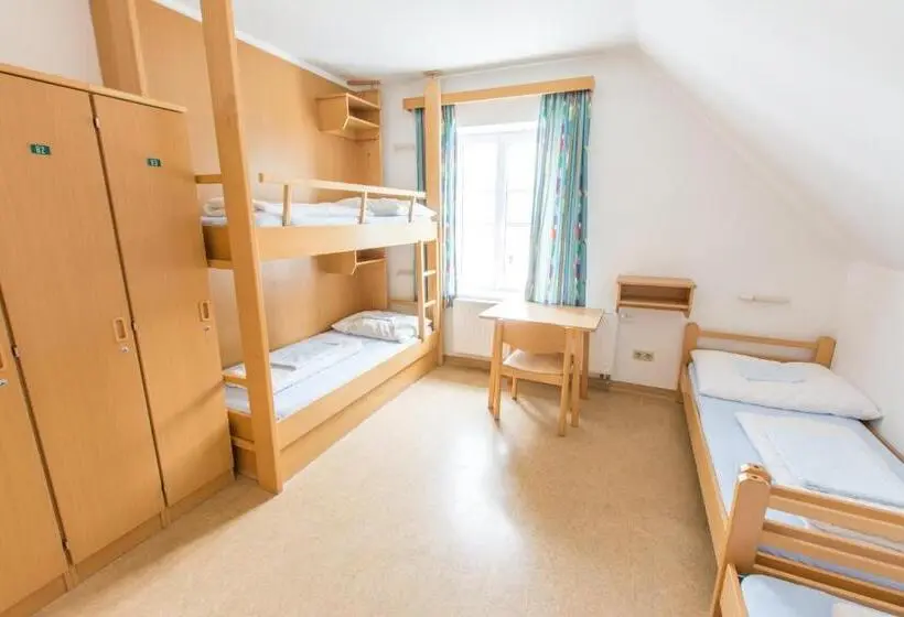 浴室共有スタンダード４人用ルーム, Jugendgästehaus Ulrichsberg