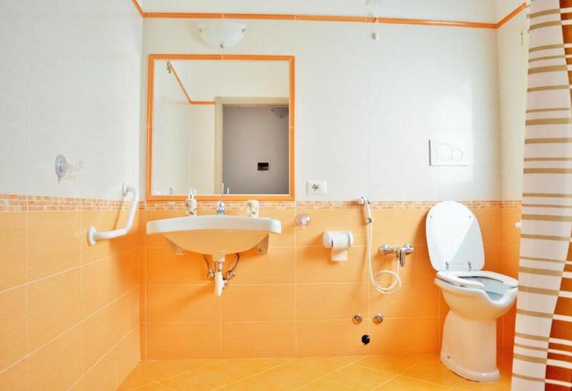 スタンダードスタジオ, La Maison Di Zia Annina In Sardegna