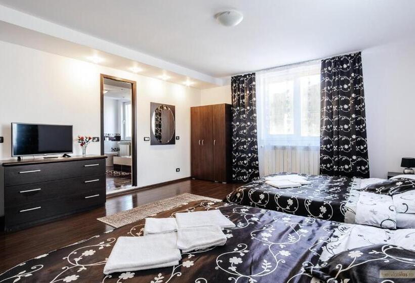 4인용 스탠다드 룸, Sweet Home Bucovina Frasin Petreceri Private Si Majorate