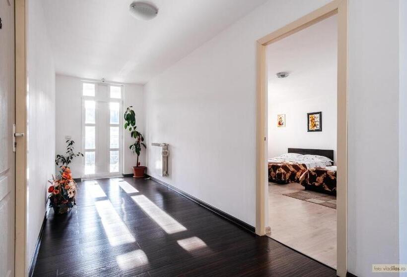 4인용 스탠다드 룸, Sweet Home Bucovina Frasin Petreceri Private Si Majorate