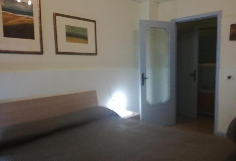 Aile Odası, Casa Tellina Lungomare Scogliera