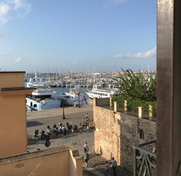 سوییت جونیور, Palazzo Bolasco