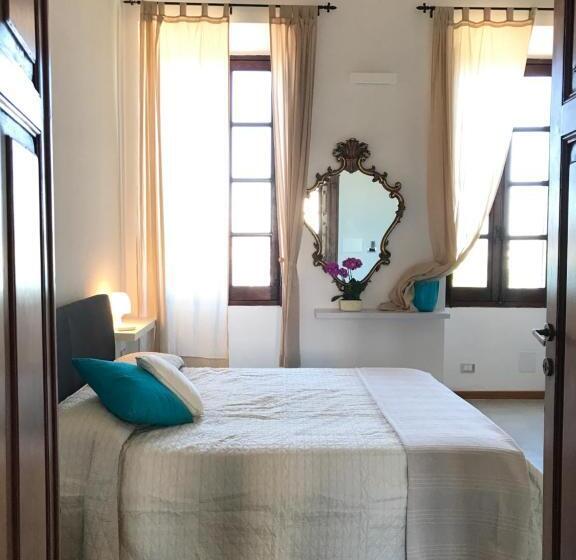 سوئیت با تخت بزرگ, Palazzo Bolasco