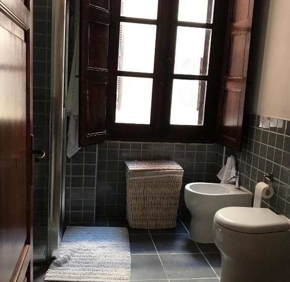 Standard room with outdoor bath, Palazzo Bolasco