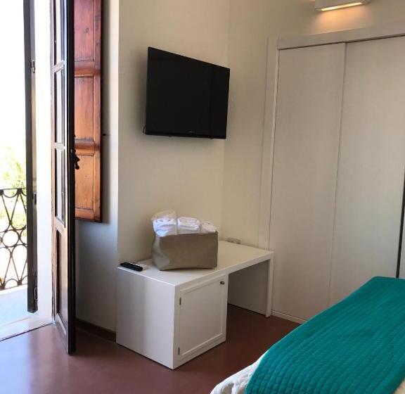 Standard room with outdoor bath, Palazzo Bolasco
