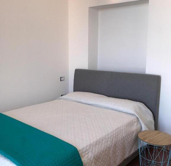 Standard room with outdoor bath, Palazzo Bolasco