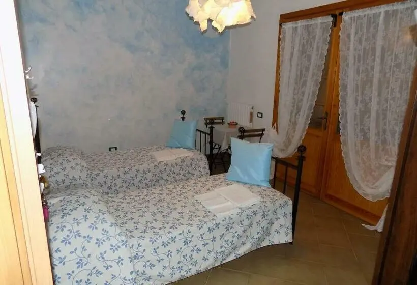 اتاق اکونومی, La Noce Bed And Breakfast