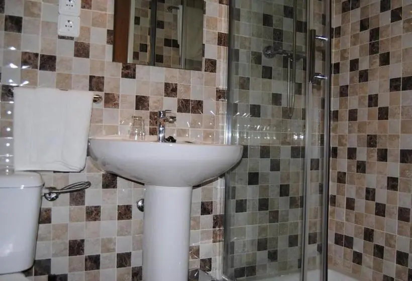 スタンダードシングルルーム, Hostal ávila