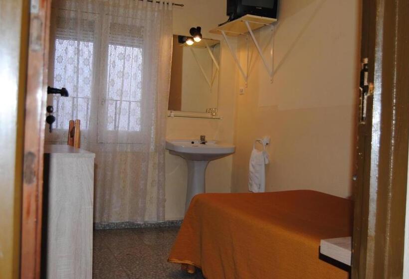 غرفة قياسية فردية حمام مشترك, Hostal ávila