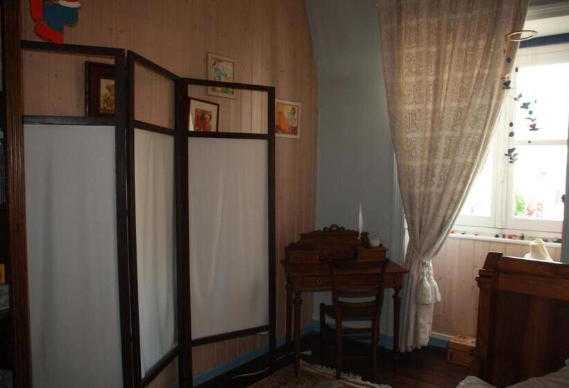 غرفة ديلوكس فردية, La Maison Bleue