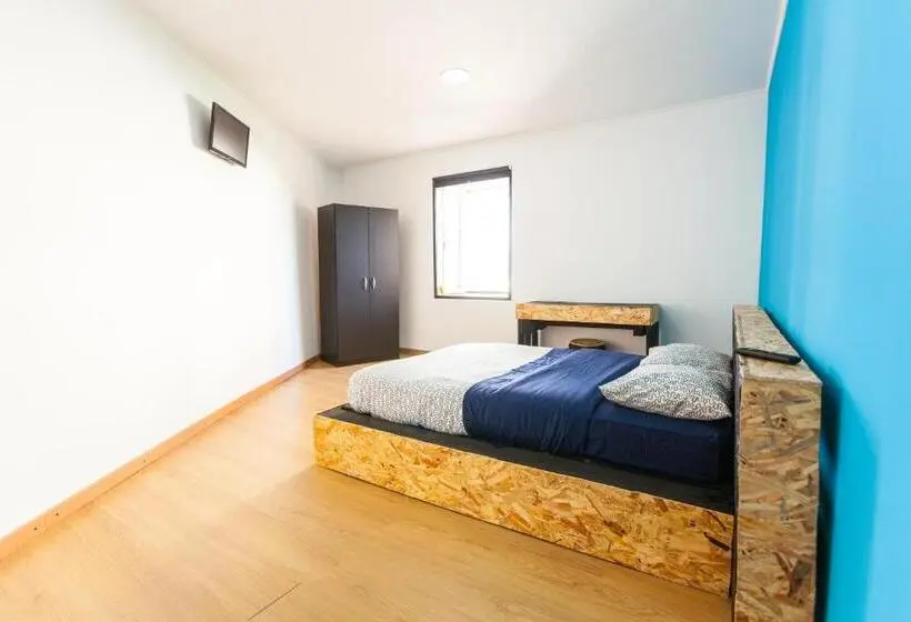 デラックスルーム, The Pallet   Guest House