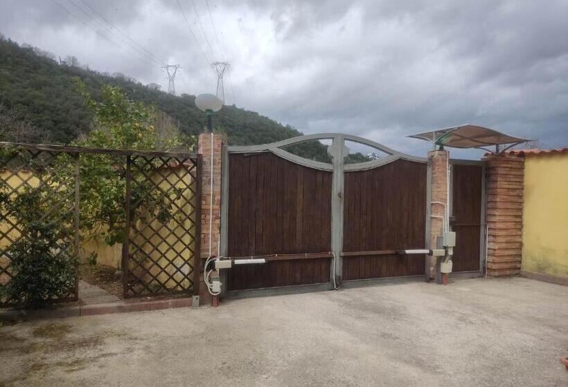 Дом 1 Спальня, Lorenzo B&b