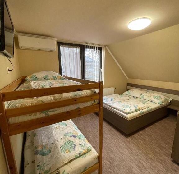 آپارتمان 1 خوابه, Grátisz Apartman Siófok