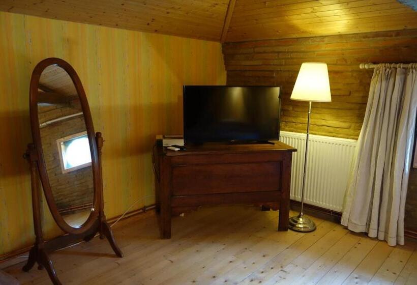 غرفة عائلية مطلّة علي الحديقة, Villa Toulousaine