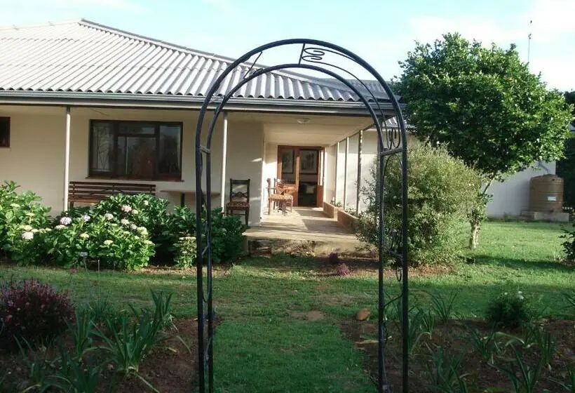 ガーデンビュースタンダードルーム, Lalani B&b/self Catering Cottages