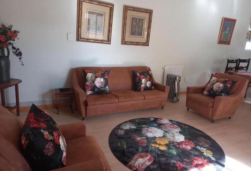 شاليه غرفة نوم واحدة, Lalani B&b/self Catering Cottages