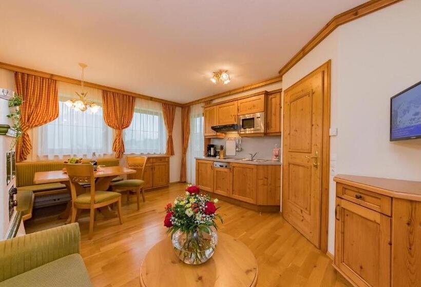 شقة غرفتين, Landhotel Hinteraigengut