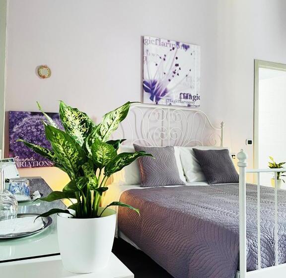 Люкс Deluxe Кровать Кинг, South Garda Suites