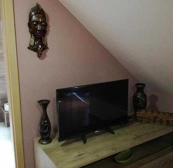 غرفة قياسية, Vila Mária Rapovce