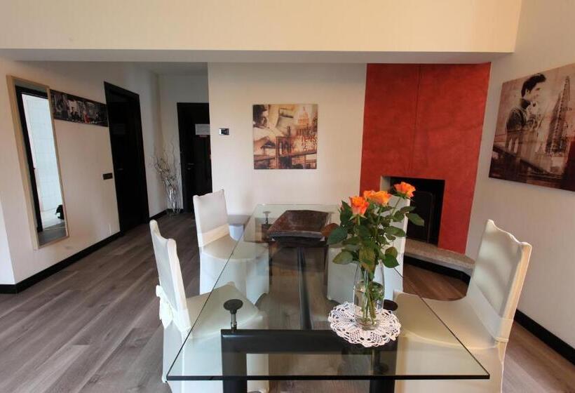 סוויטת ג'וניור נוף לגינה, Il Castello B&b