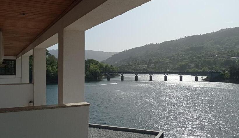 חדר סטנדרט נוף לנהר, Beira Rio Do Gerês
