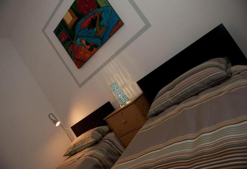 Standard room with outdoor bath, Casa Corinna