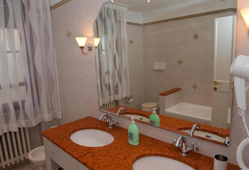 スタンダードルーム, Casa Corinna