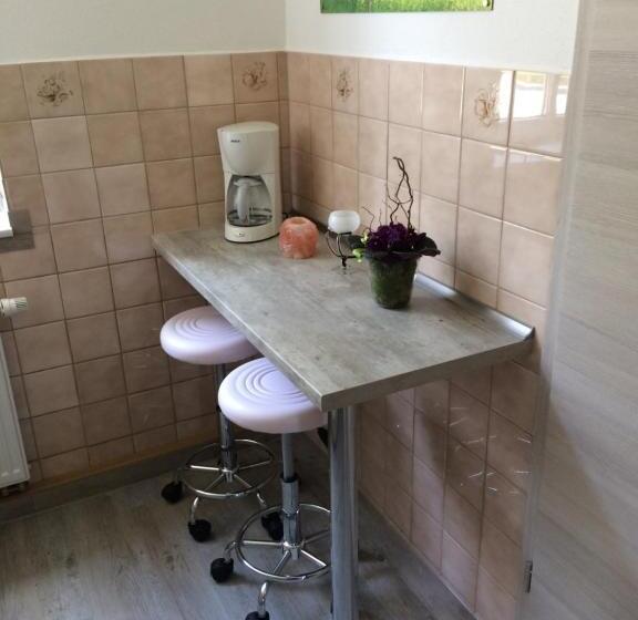 Апартаменты 1 Спальня с Балконом, Pension Hönel Hof Bad Schandau
