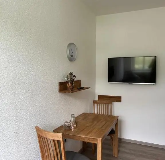 バス共有のスタンダードルーム, Pension Hönel Hof Bad Schandau