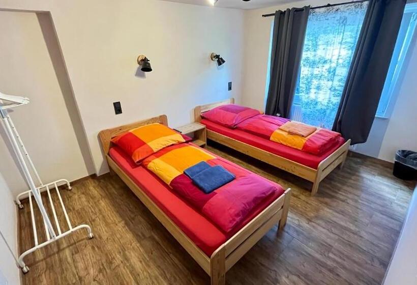 2间卧室的房子, Franky House Am Nürburgring