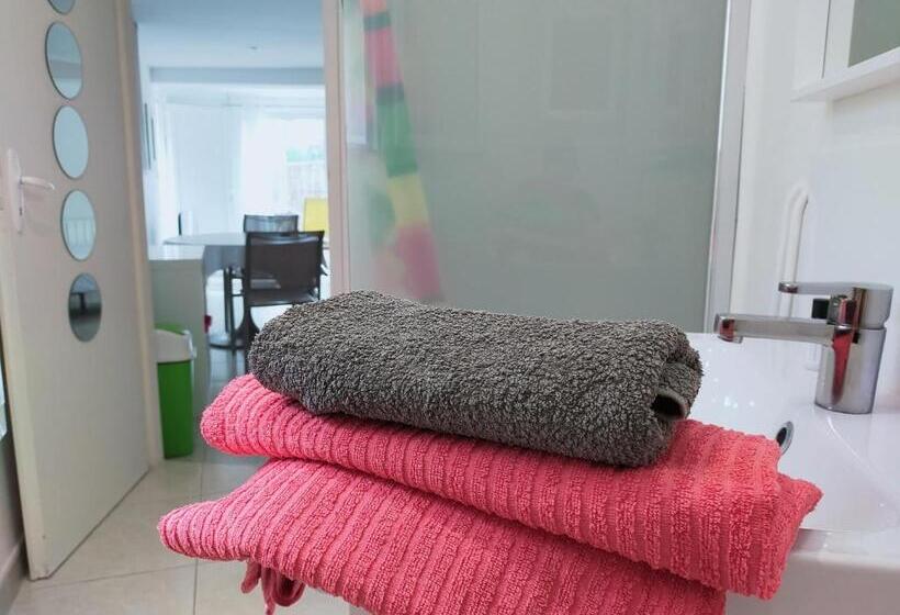 Студия Стандарт, Studio D Hôtes Les Libellules