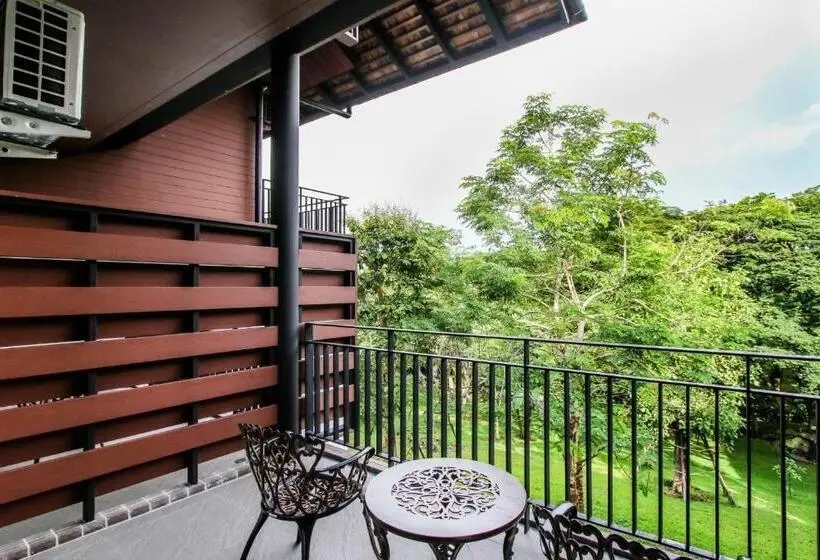 デラックスルーム, Rain Tree Khao Yai