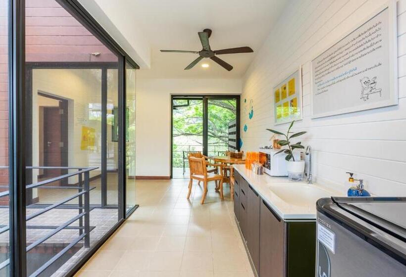 Quarto Familiar, Rain Tree Khao Yai