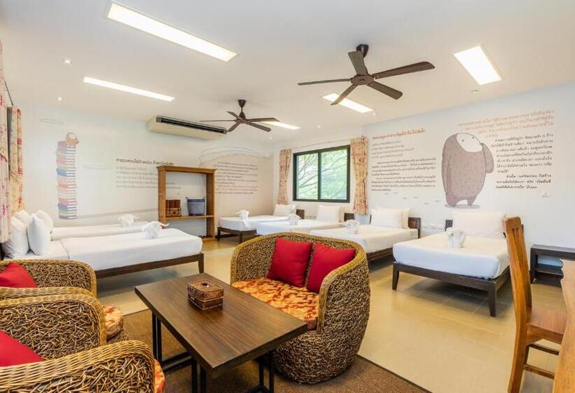 Quarto Familiar, Rain Tree Khao Yai