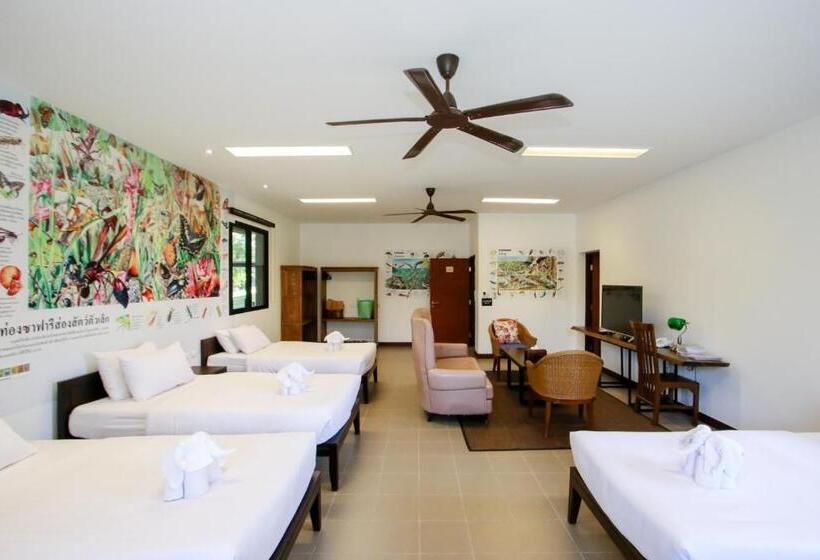 Quarto Familiar, Rain Tree Khao Yai